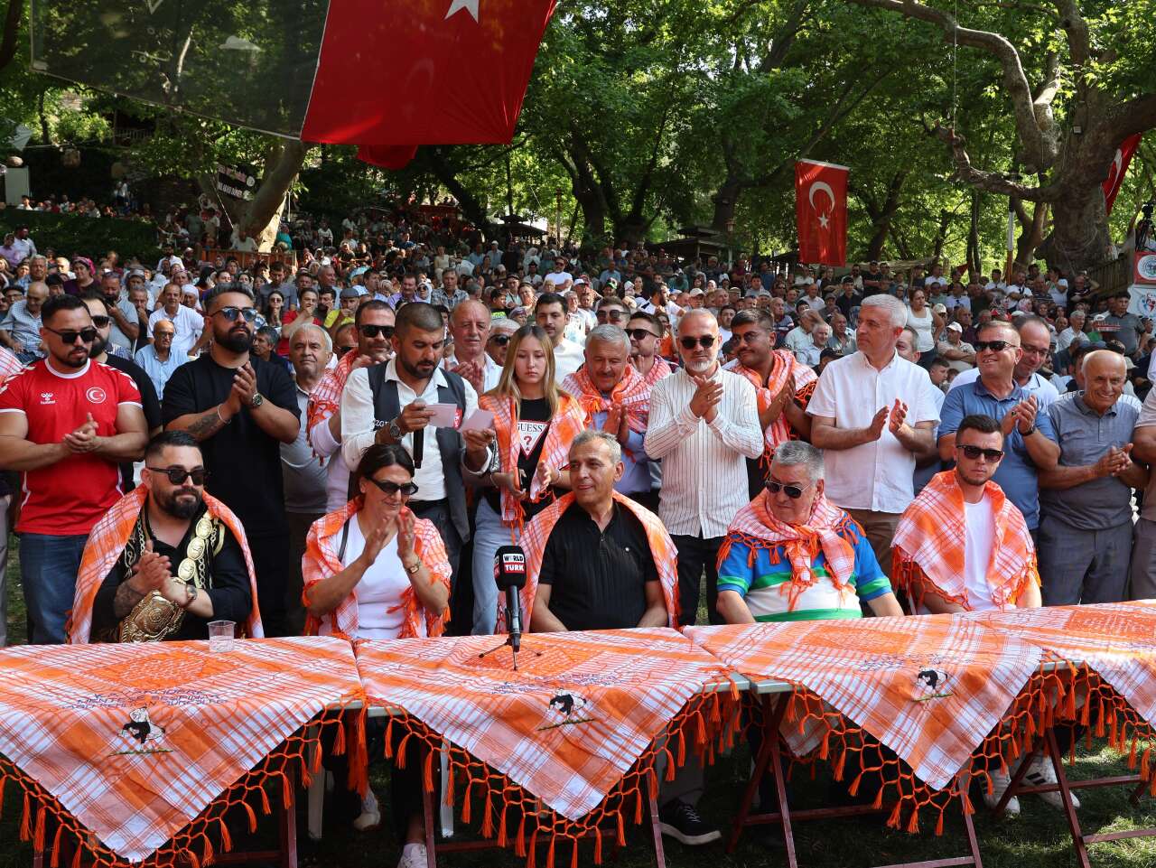 Menteşe Beşpınar Güreşlerinde Ağalık Rekoru: Hanımağa En Yüksek Teklifi Verdi 4