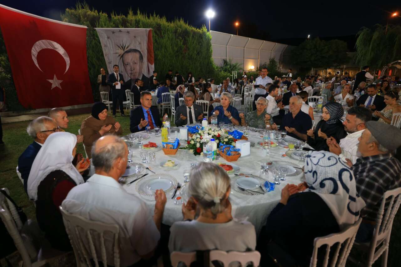 Vali İdris Akbıyık, Şehit Yakınları ve Gazilerle Vefa Sofrasında Buluştu 1