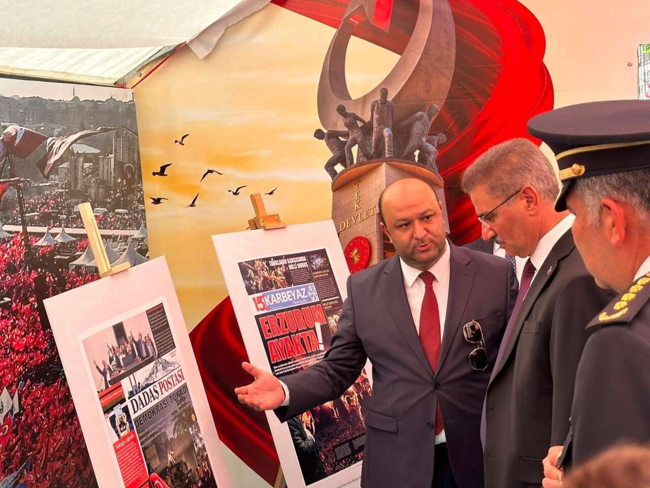 TBMM’de ‘15 Temmuz Manşetleri Gazetecilik Atölyesi Sergisi’ Açıldı 2