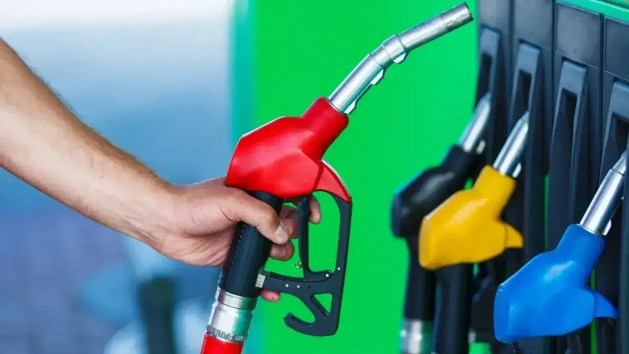 Akaryakıta Çifte Zam: Cumaya Yansıyan Yeni Pompa FiyatlarI 3