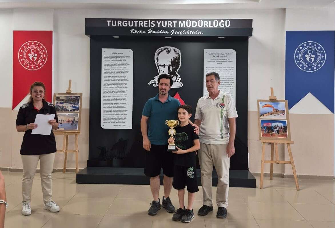 Menteşe'de 15 Temmuz Satranç Turnuvası Tamamlandı: 6 İlden Sporcular Kıyasıya Yarıştı 1