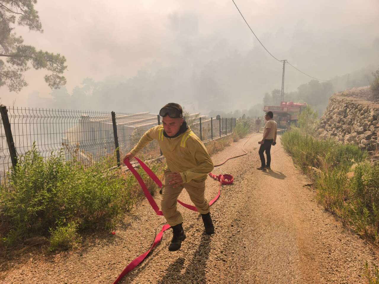Fethiye'de Korkutan Orman Yangını, Lüks Villalar Alevlere Teslim Oldu 5