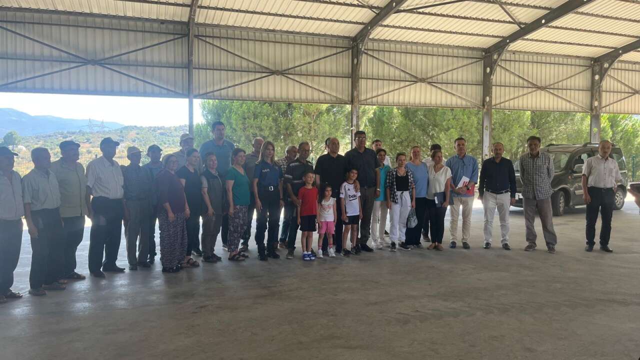 Yatağan Kaymakamı Turgay İlhan Hisarardı Mahallesi'ni Ziyaret Etti 6