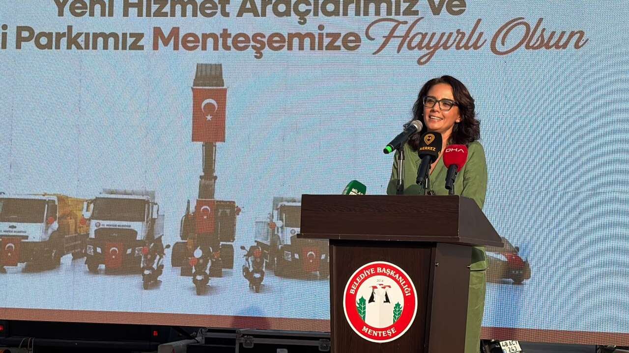 Menteşe Belediyesi Yeni Araçlarını Hizmete Aldı, Emirbeyazıt'ta Yeni Park Açıldı 2