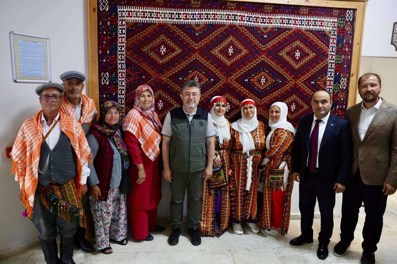 Tarım ve Orman Bakanı İbrahim Yumaklı'dan Seydikemer Belediyesi'ne Ziyaret 1