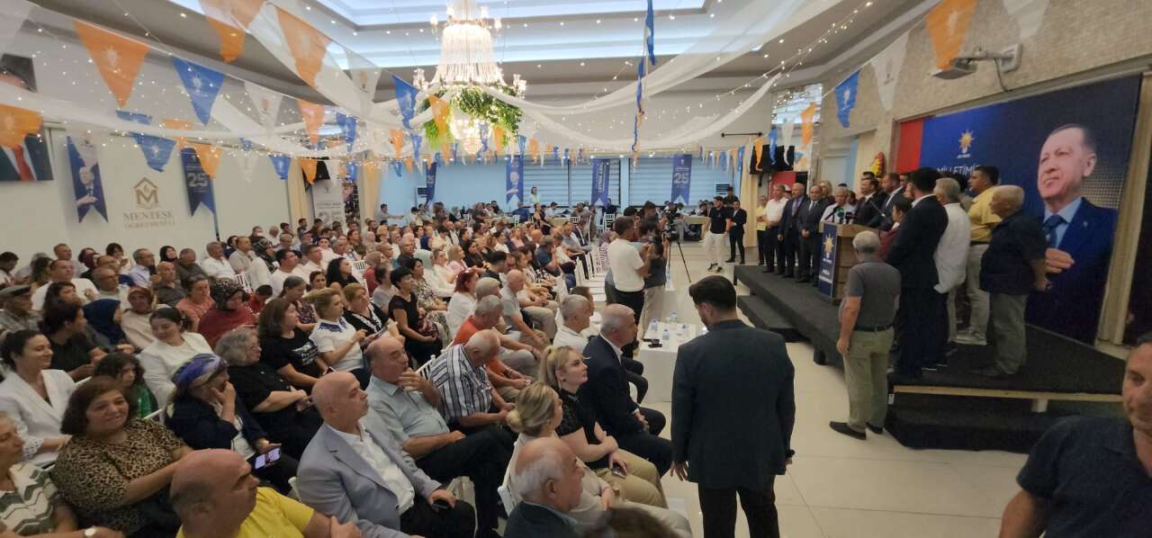 Menteşe’de AK Parti’nin 25. Kuruluş Yıl Dönümü Coşkusu“Türkiye Geleceğe Hazır” Temasıyla Kutlandı 10