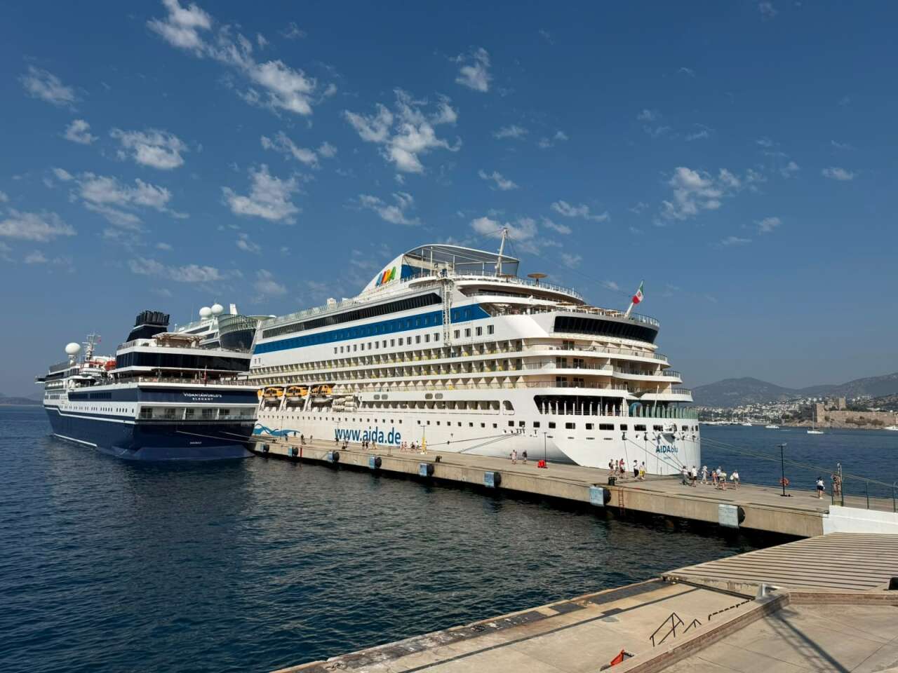 Bodrum’a 2 Kruvaziyer Gemisiyle 2 Bin 746 Turist Geldi 3