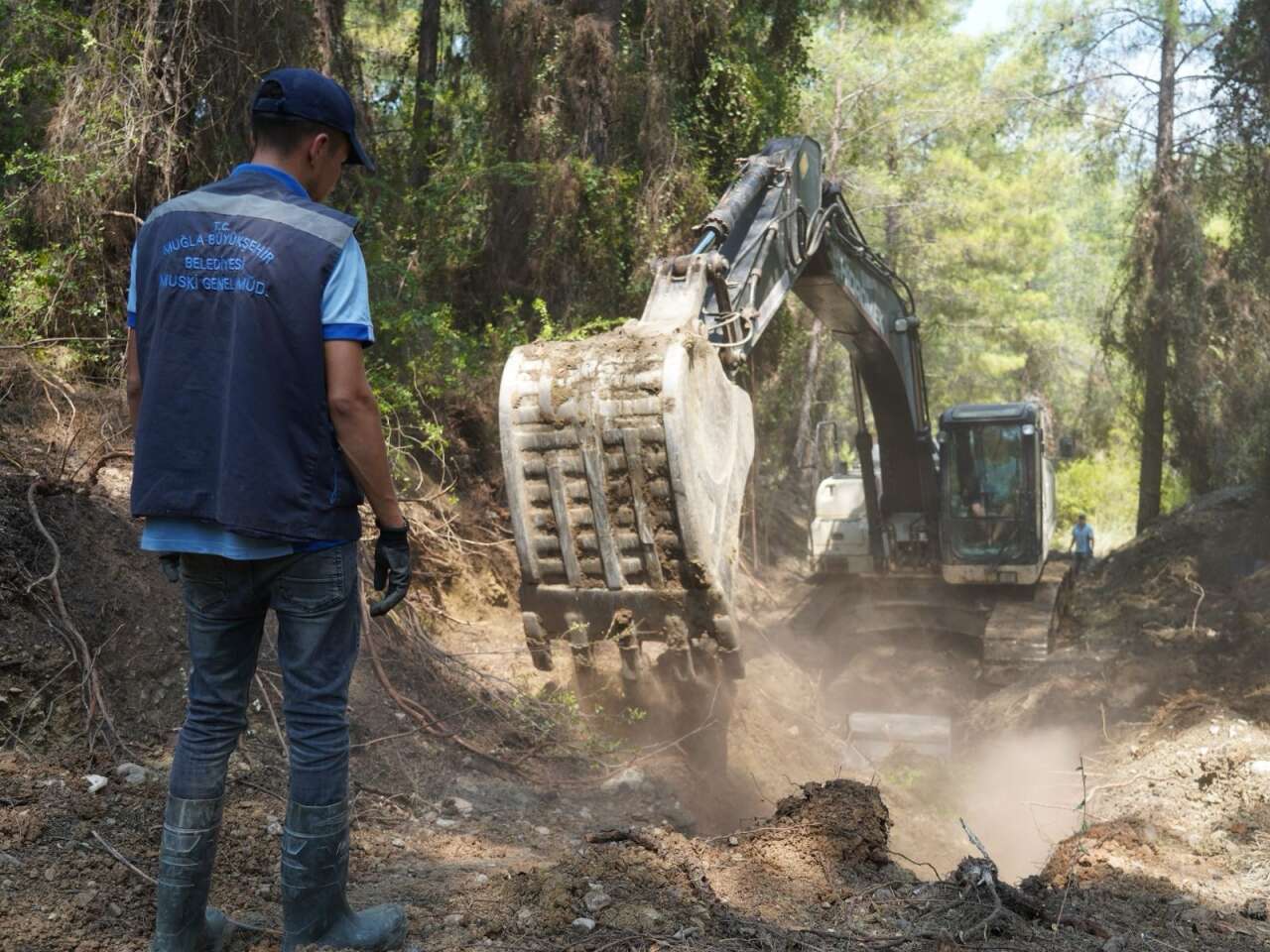 MUSKİ’den Seydikemer’de İçme Suyu Çalışması: Kaynak Suyu 2 Litreden 4 Litreye Çıkacak 2