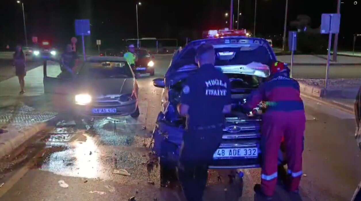 Muğla’da Yürek Burkan Kaza: Yaralı Sürücü Kızı Ve Torununu Görmeden Gitmedi 1