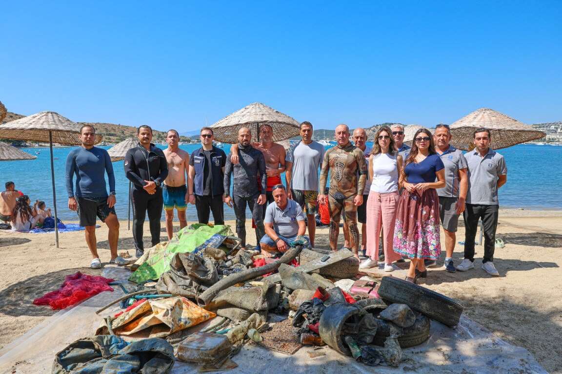 Bodrum'da Deniz Dibi Temizliği: Denizden 310 Kilogram Atık Çıkarıldı 5
