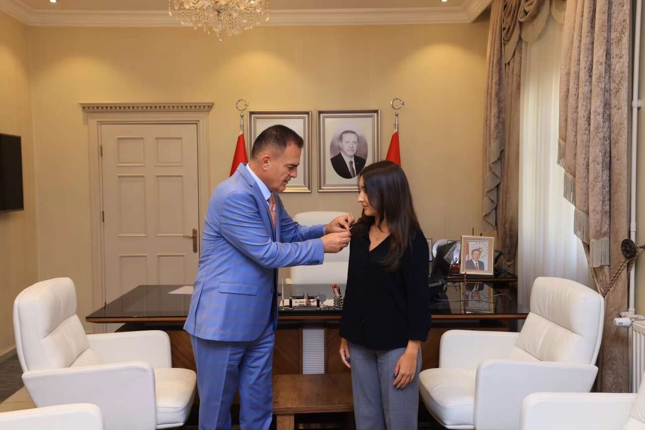 YKS’de Dereceye Giren Öğrenciler Muğla Valisi Dr İdris Akbıyık Tarafından Kabul Edildi 2