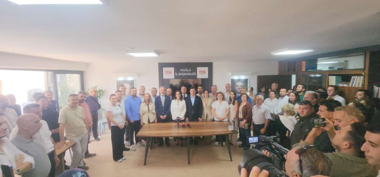 Menteşe Belediye Başkanı Gonca Köksal Aras ve CHP’li Meclis Üyeleri Yeni Parti’ye Geçti 2