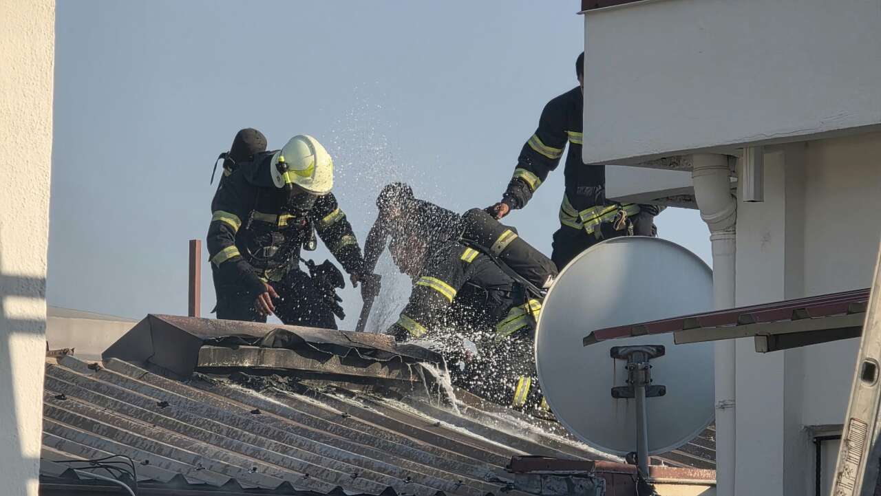 Muğla’da İtfaiye Ekipleri Bu Kez Kendi Binalarındaki Yangına Müdahale Etti 2
