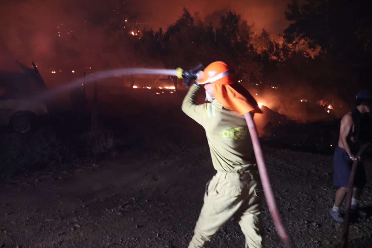 Fethiye’de Alevler Evlere Dayandı: Huzurevi Tahliye Edildi 2