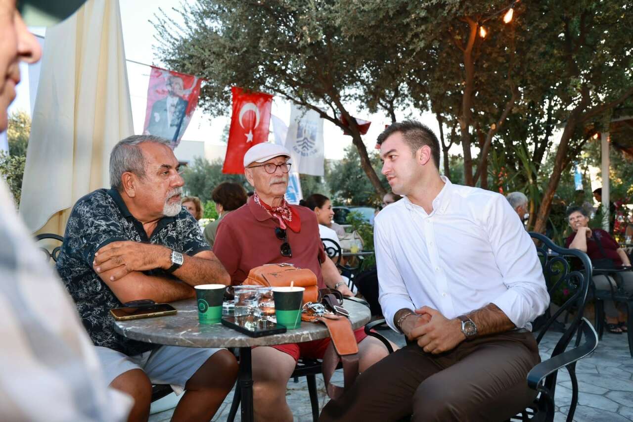 Bodrum'da Pînaraltı Emekli Kafe Açıldı: Çay 5 TL, Kahve 15 TL 3