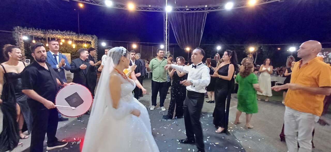 Burak Kezer ve Meltem Akaydın Menteşe’de Dünyaevine Girdi 8
