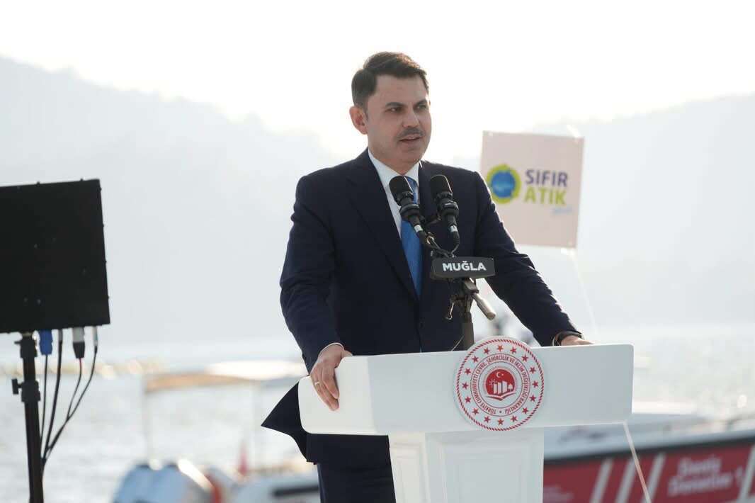 Bakan Murat Kurum Fethiye’de: 16 Milyon Metreküp Dip Çamuru Temizleniyor 8