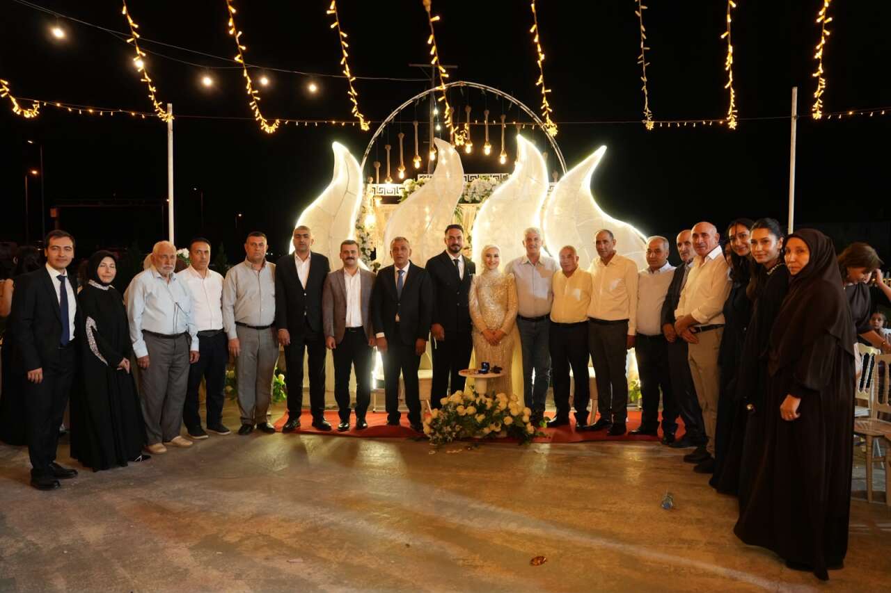 Köyceğiz’de Özçakır Ailesinin Mutlu Günü: Ramazan Özçakır Kızının Nişanında Gurur Yaşadı 2