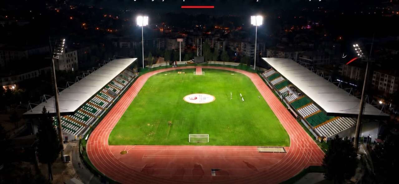 Muğla Atatürk Stadyumu’nun Yenilenen Atletizm Pisti Halkın Kullanımına Açılıyor 1
