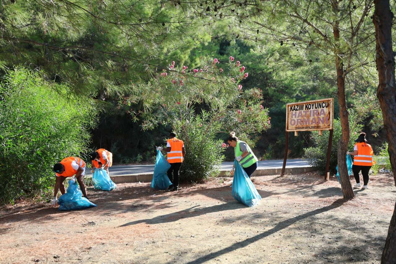 Marmaris’te Kruvaziyer Personelinden Örnek Çevre Duyarlılığı 1