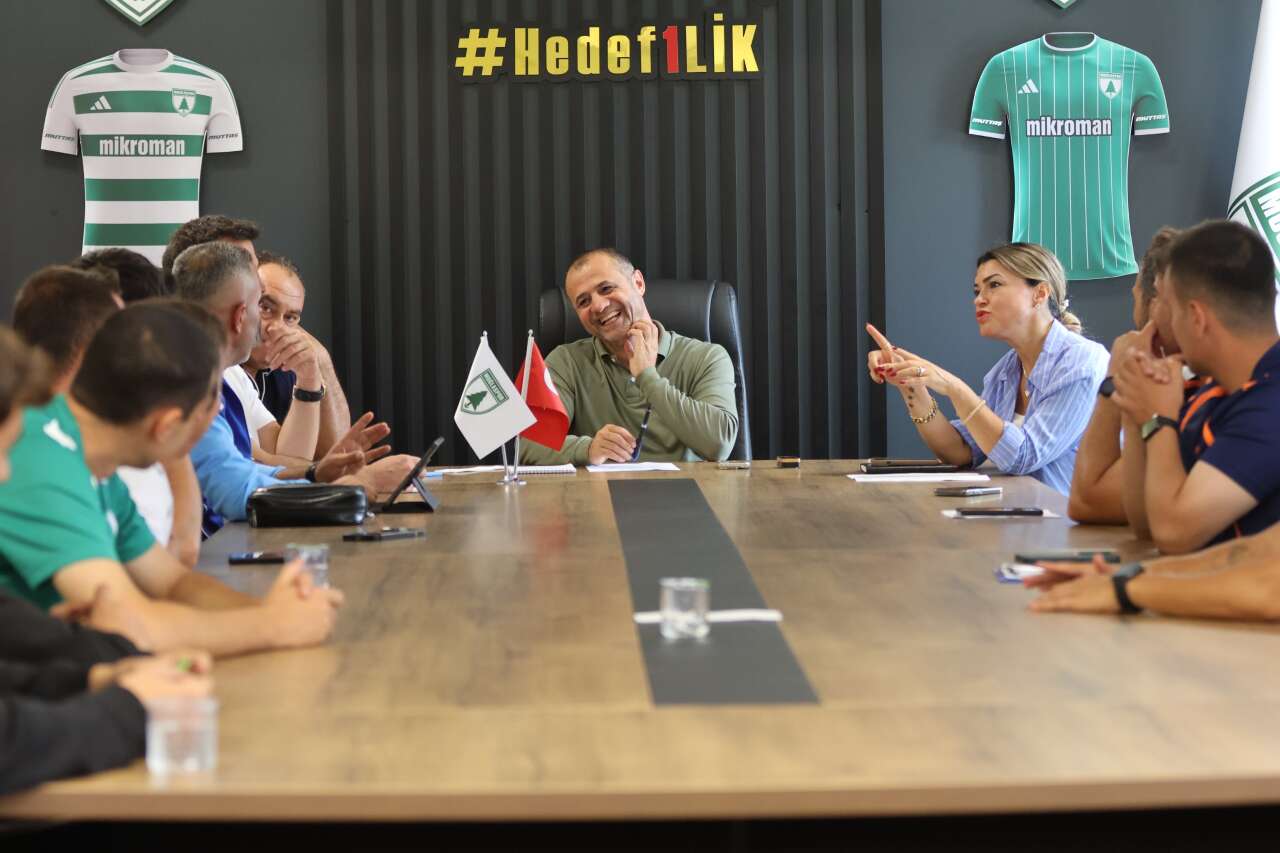 Muğlaspor’da Altyapı Masaya Yatırıldı: Gelecek Dönem İçin Yol Haritası Değerlendirildi 3