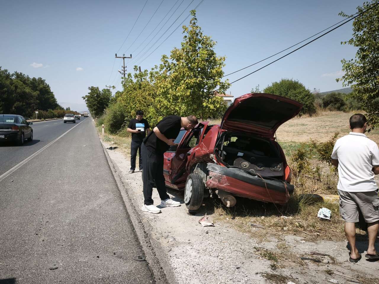 Muğla-Aydın Karayolu’nda Trafik Kazası: 2 Yaralı 3