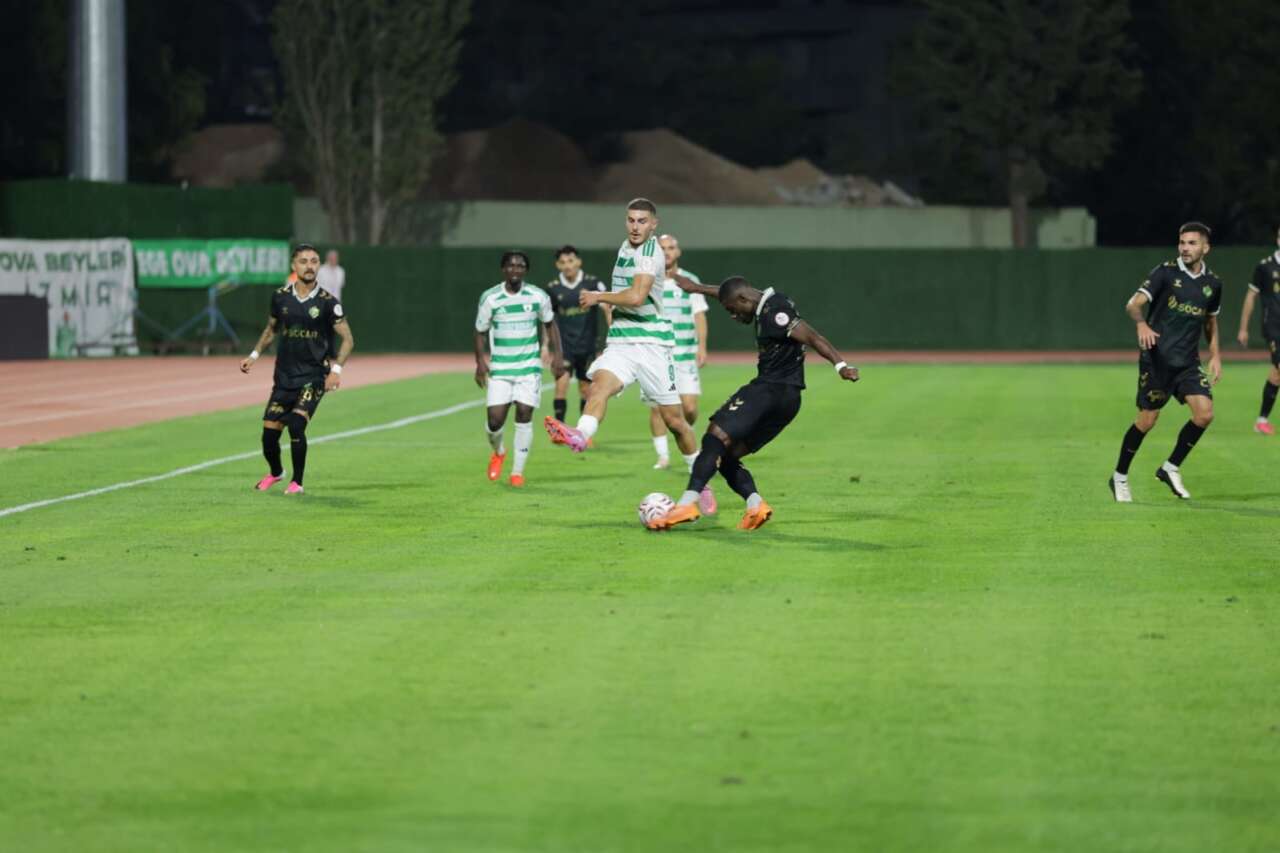 Muğlaspor Son Dakikada Yasin Uzunoğlu ile Kurtardı: Iğdır FK Maçı 2-2 Bitti, Maç Özeti 1