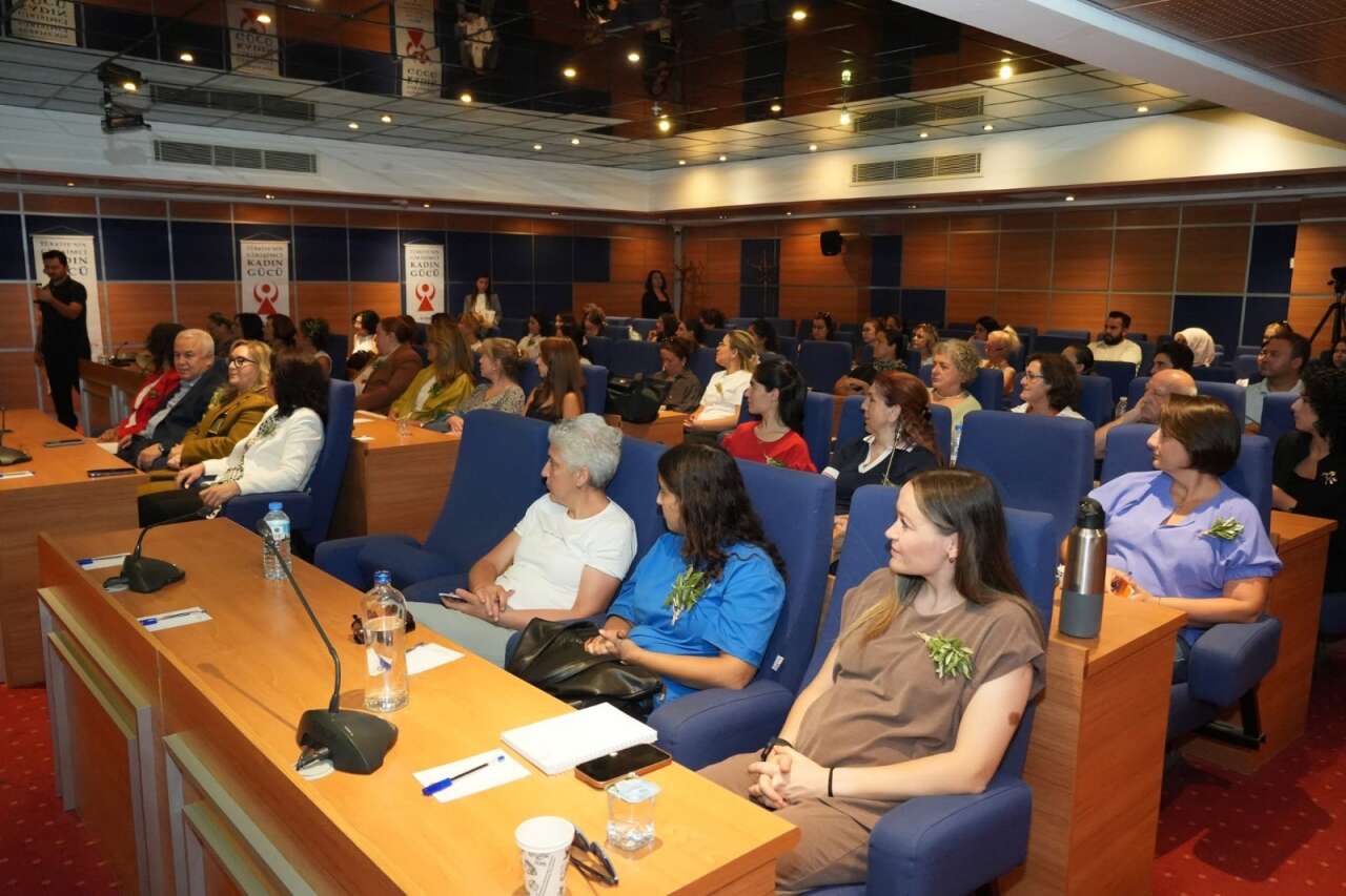 Muğla’da Sanayide Kadın Eli Projesi Başladı: Zeytinyağı Fabrikalarında Kadın Operatörler Yetişecek 1
