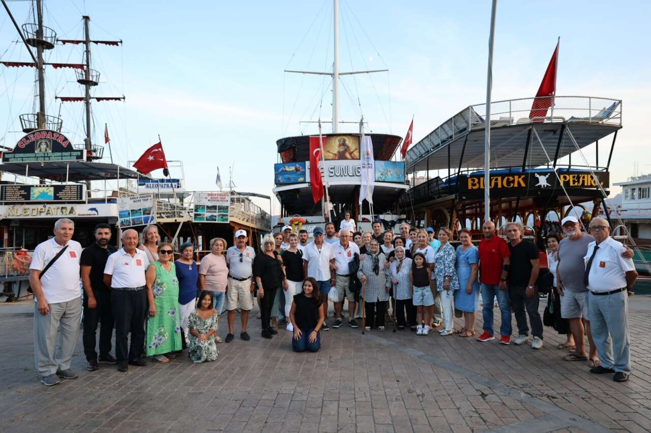 Marmaris’te Gaziler ve Aileleri Mehtap Turunda Buluştu 1
