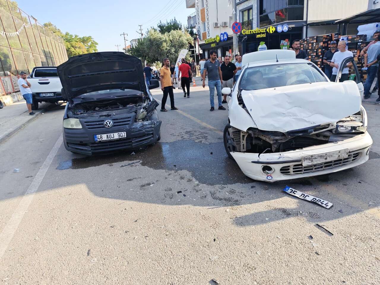 Yatağan’da Trafik Kazası: 1’i Hamile 2 Kişi Yaralandı 2