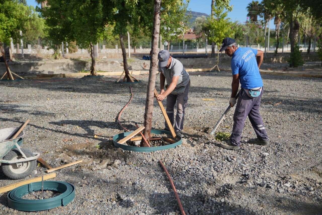 Dalaman Kent Park’ta Ağaç Kesme  ve Betonlaşma İddialarına Başkan Durmuş’tan Yanıt 2