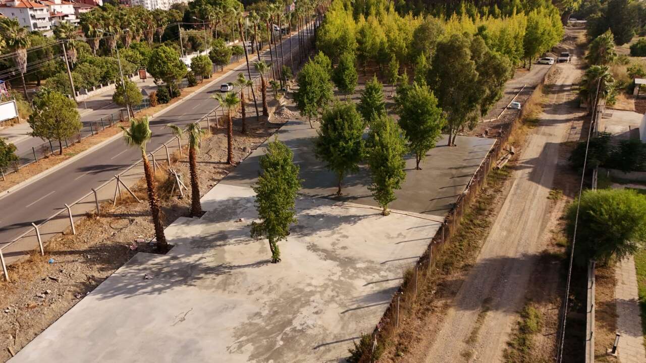 Dalaman Kent Park’ta Ağaç Kesme  ve Betonlaşma İddialarına Başkan Durmuş’tan Yanıt 7