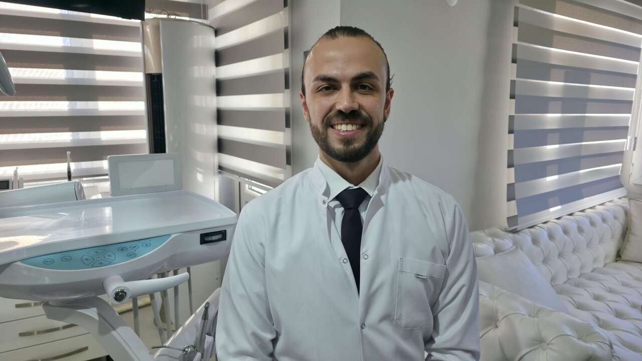 Menteşe Cumhuriyet Caddesi’nde Yeni Diş Kliniği: Sami Erkan Ünal Hizmete Başladı 8
