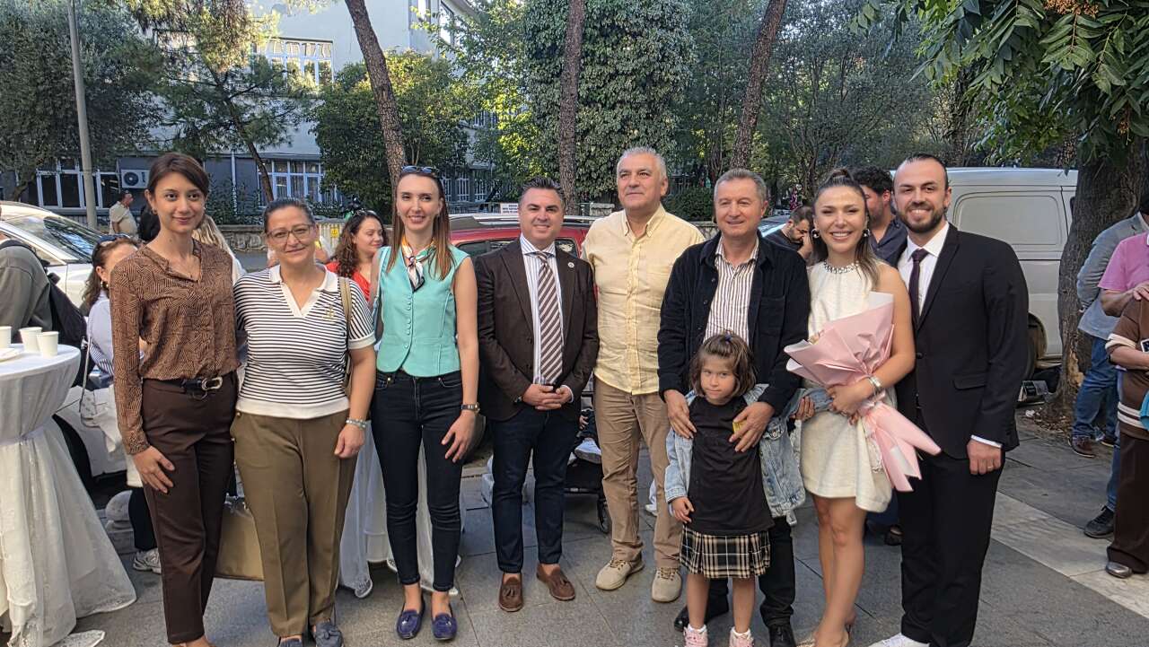 Menteşe Cumhuriyet Caddesi’nde Yeni Diş Kliniği: Sami Erkan Ünal Hizmete Başladı 4