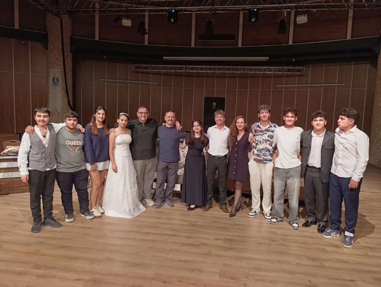 Muğla Sosyal Bilimler Lisesi Tiyatro Topluluğu Öğrencilerinden “Muğlalı Gelin” Oyunuyla Bodrum’da Muhteşem Final 2
