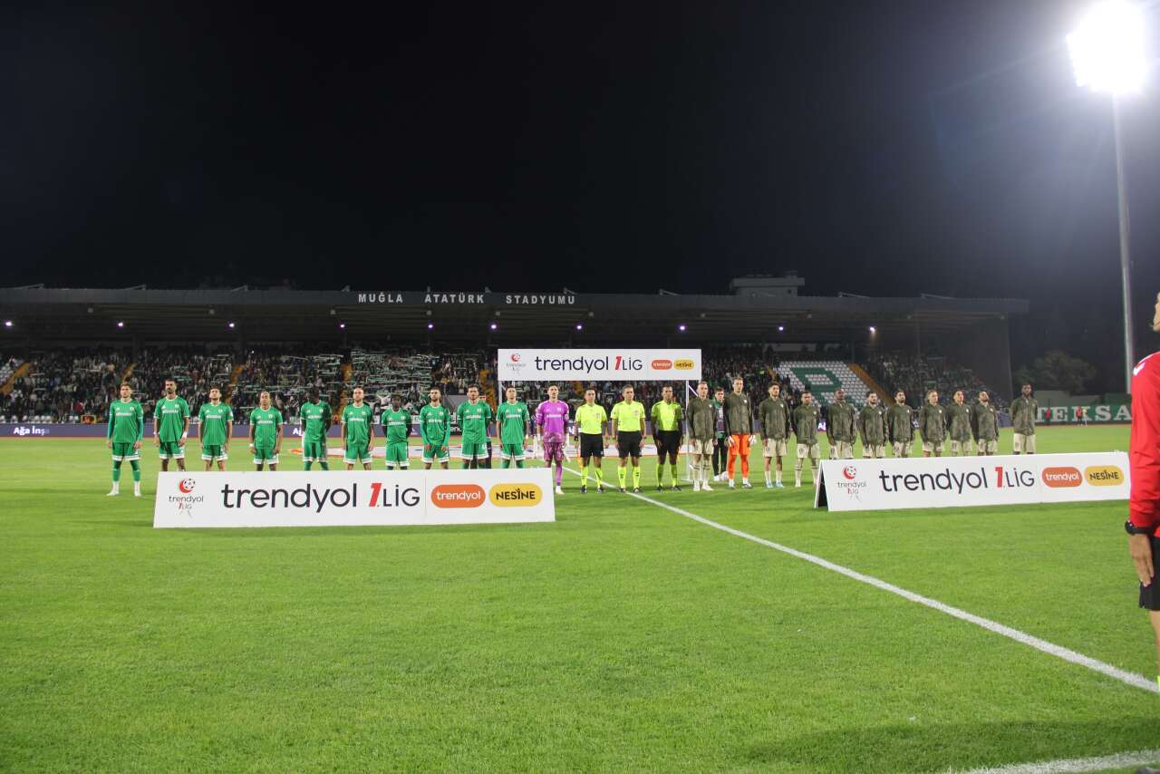 Muğlaspor-Bursaspor Maçında İlk 45 Dakika Golsüz Geçti 1