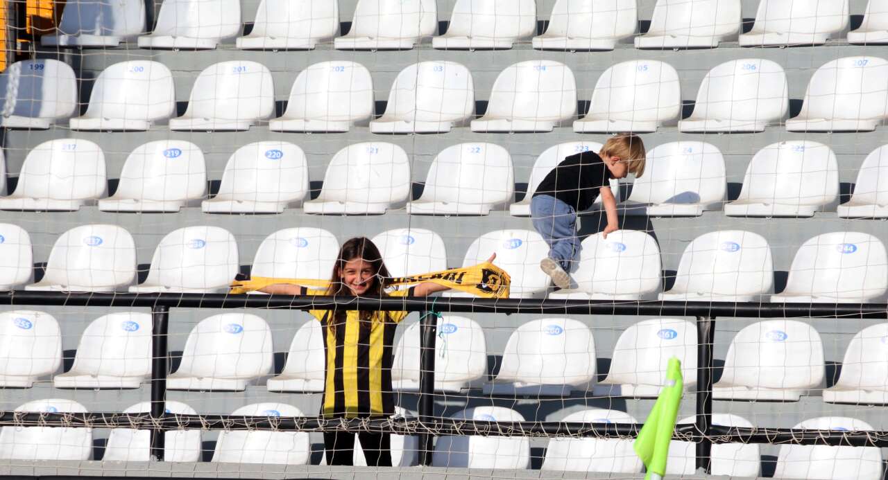 İstanbulspor’u Yalnız Bırakmadı: İki Çocuğuyla Kocaeli’den Muğla’ya Geldi 2