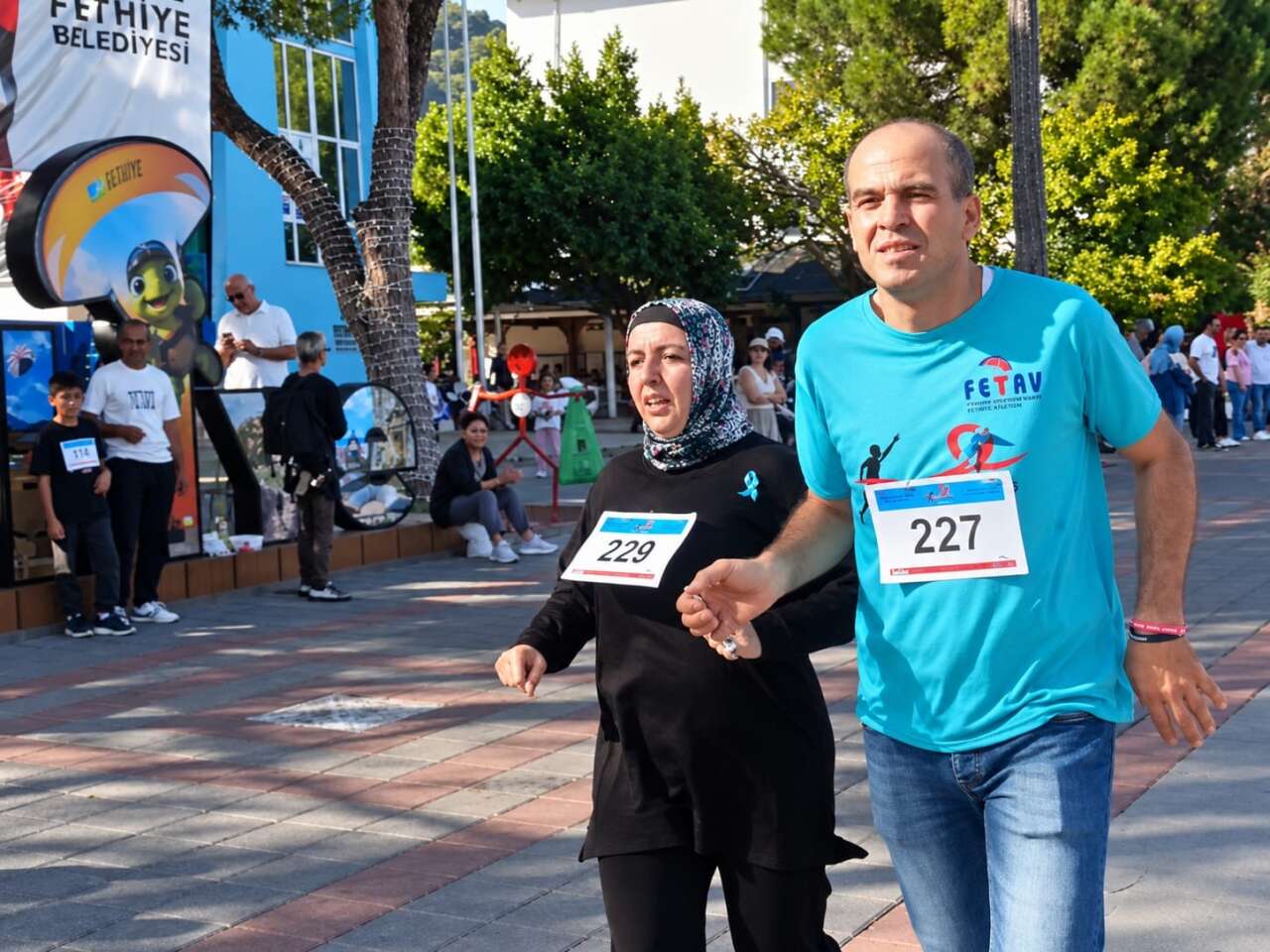 Fethiye’de Yaşam İçin Yarış’ta Engel Tanımayan Sporcular Parkura Çıktı 5