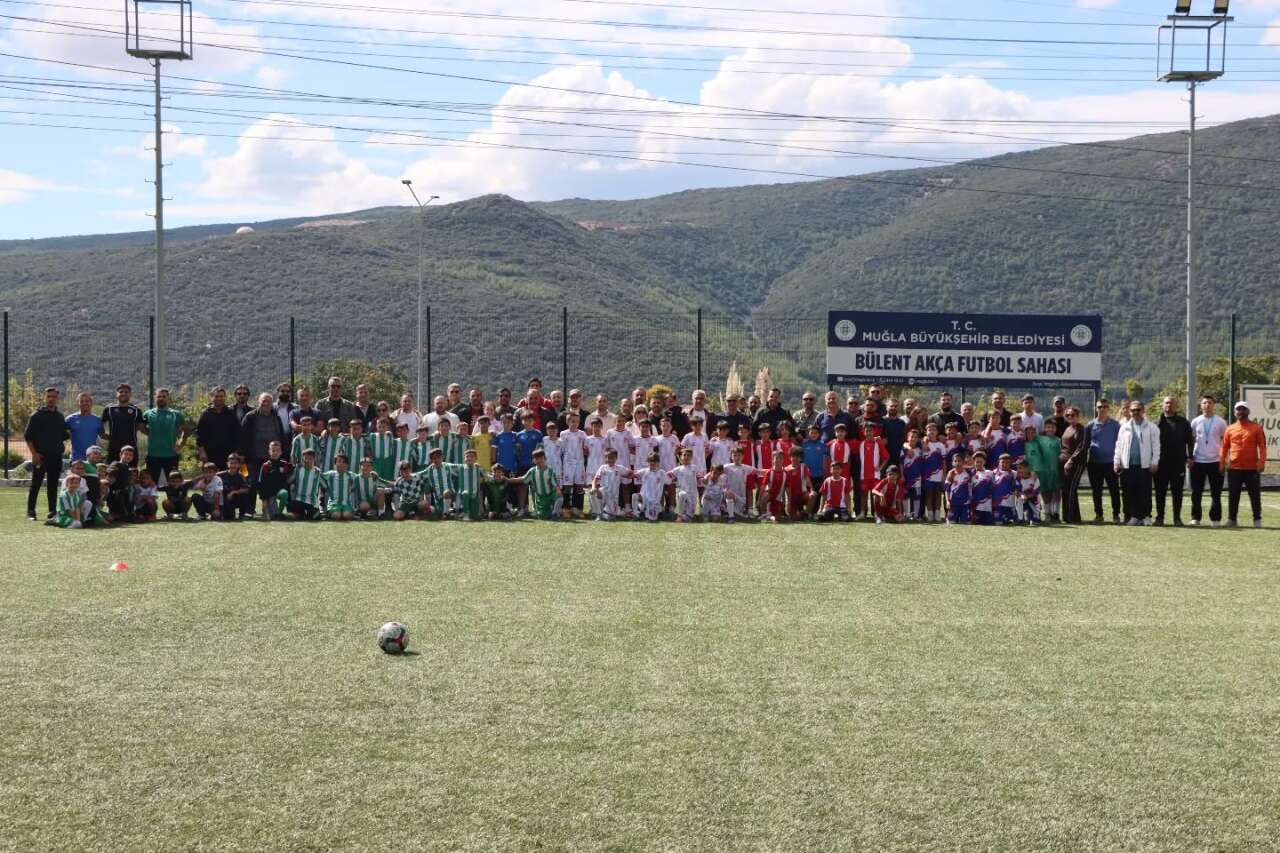 Menaf Kıyanç’tan Çocuk Şenliği’ne Ziyaret 1