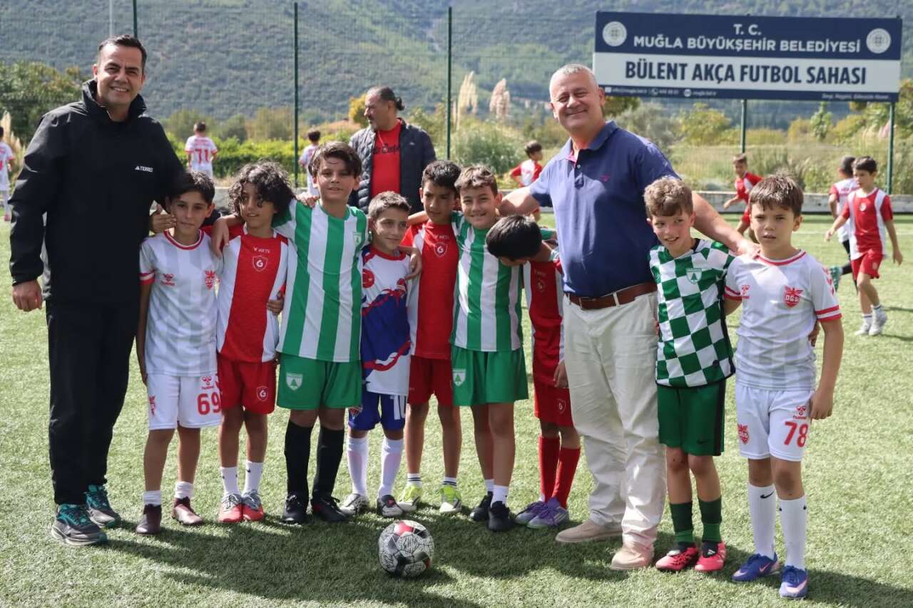 Menaf Kıyanç’tan Çocuk Şenliği’ne Ziyaret 2