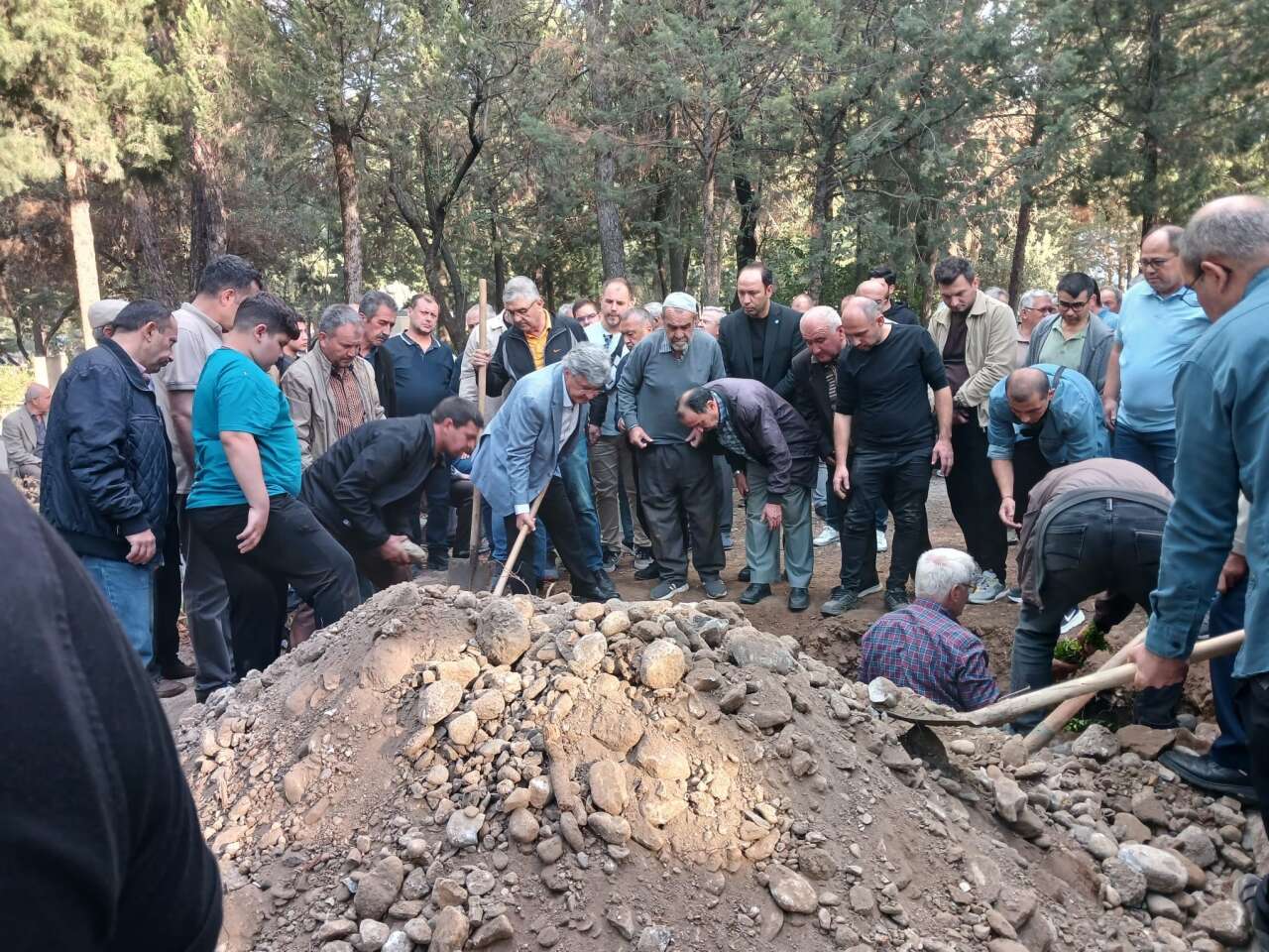 İYİ Parti Menteşe Teşkilatının Acı Günü, Mehmet Yıldırım Dualarla Uğurlandı 2