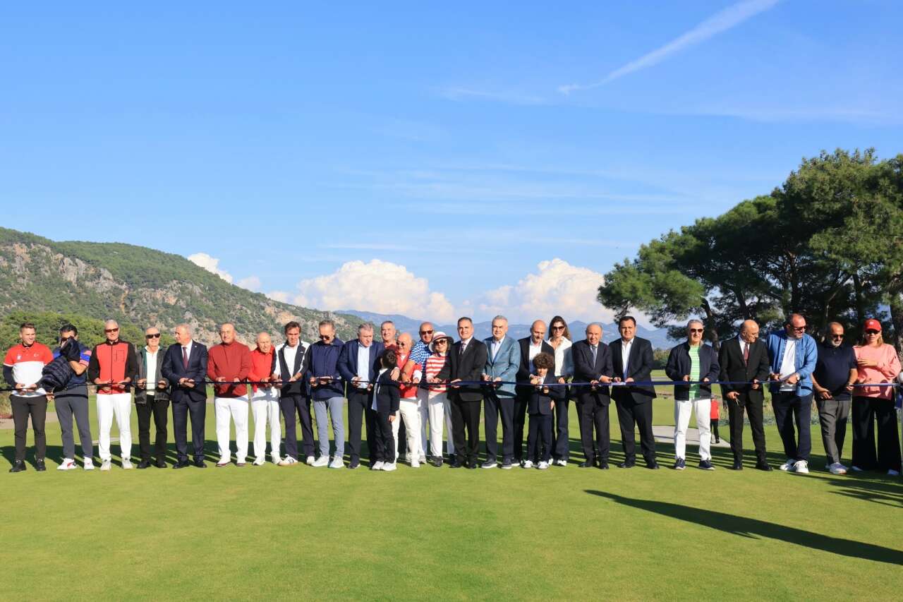 Dalaman’a 4 Yeni Golf Sahası Geliyor: Bakan Osman Aşkın Bak İhale Sürecini Duyurdu 2