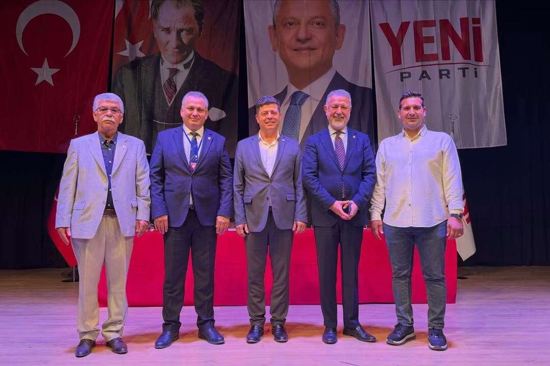 Yeni Parti Fethiye’de Mustafa Koyuncu Başkan Seçildi: CHP’li Alim Karaca Kongreye Katıldı 1
