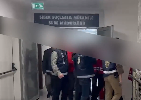 61 İlde  Siber Operasyon: Muğla’nın da Aralarında Bulunduğu Baskınlarda 547 Şüpheli Yakalandı 3