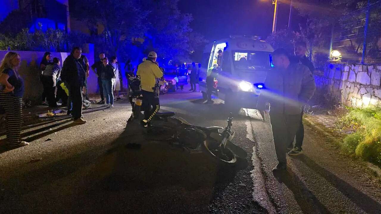 Muğla’da İki Motosiklet Çarpıştı: 2 Yaralı