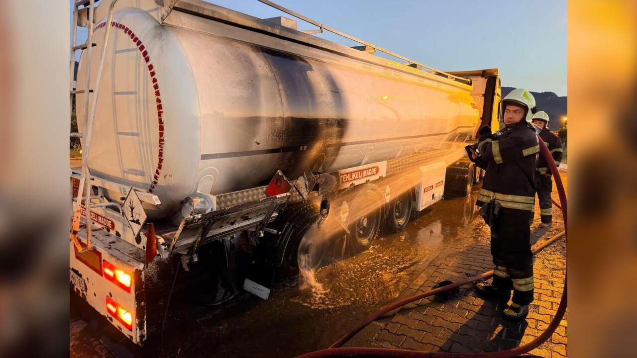 Muğla’da Yakıt Tankerinde Yangın