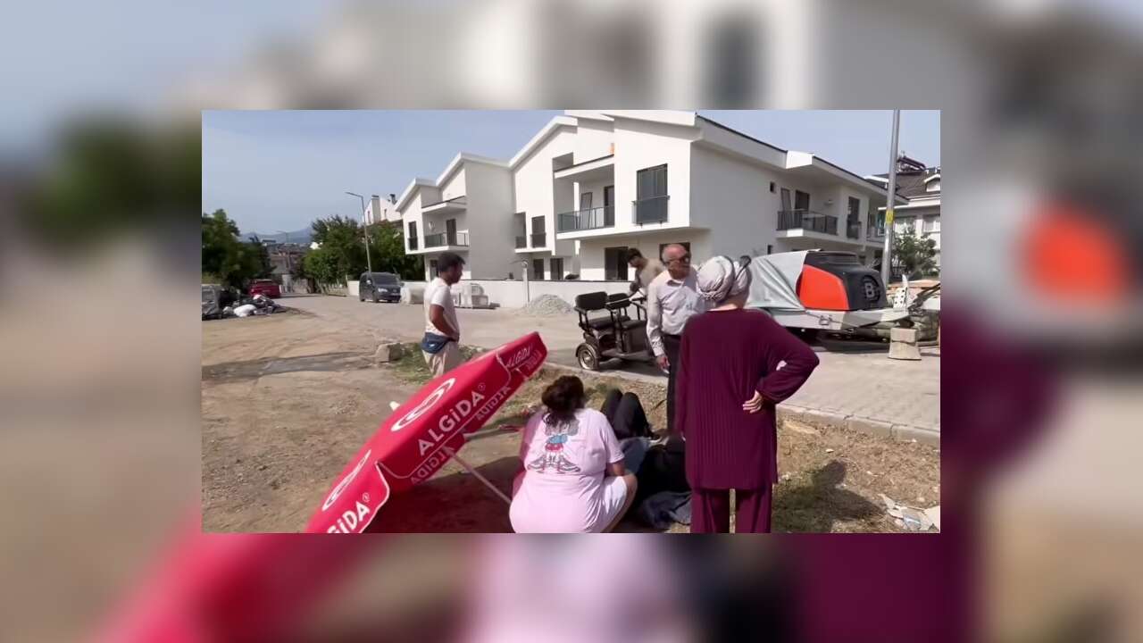 Muğla’da Elektrikli Bisiklet Kazası: İki Kadın Yaralandı