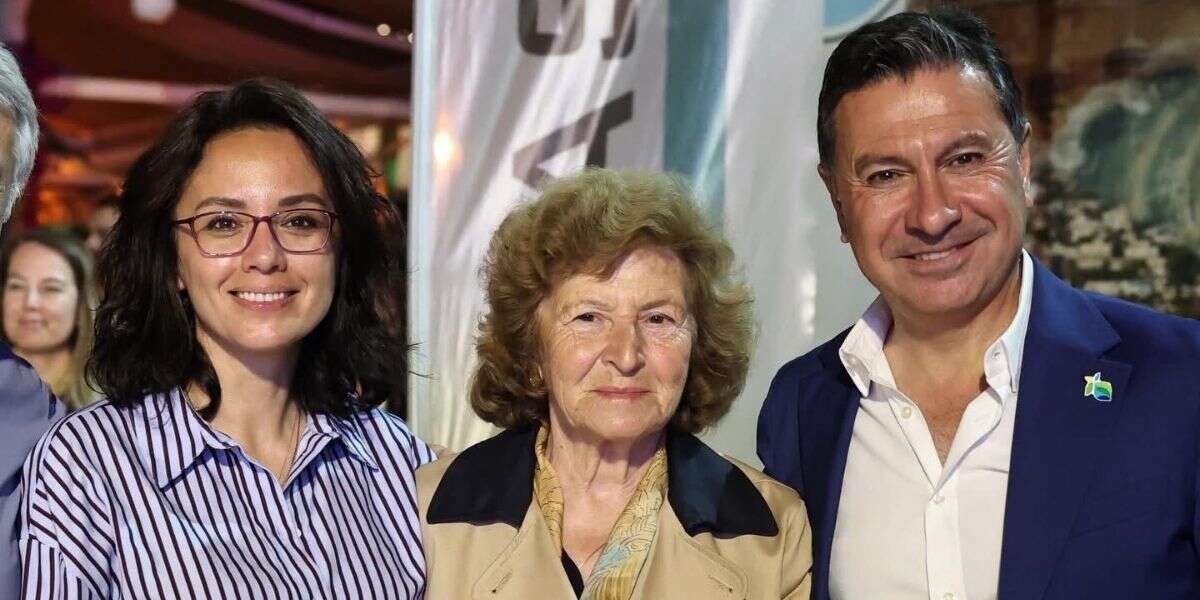Ahmet Aras’tan Anneler Günü Mesajı
