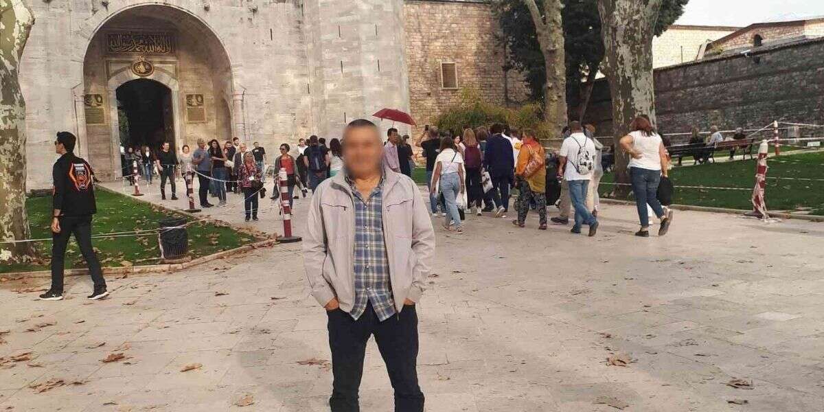Komşusunu Öldürdü, Sonra İnt*har Etti