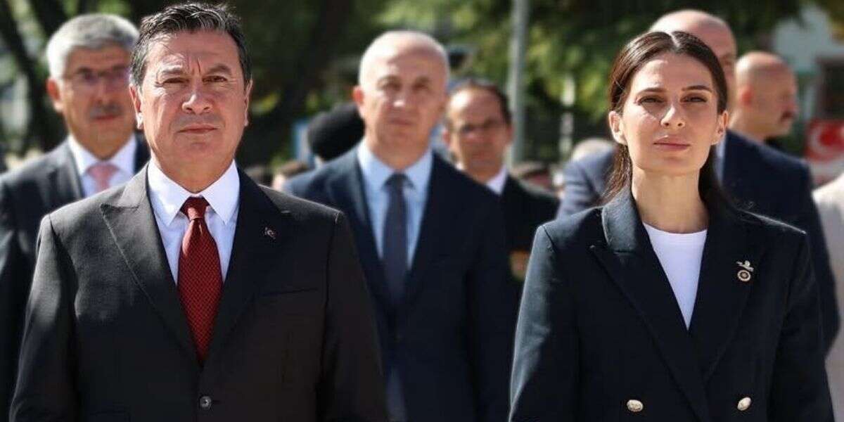 Ahmet Aras’tan Gizem Özcan’a Destek: “Bu Ahlaksızlığa Boyun Eğmeyeceğiz”